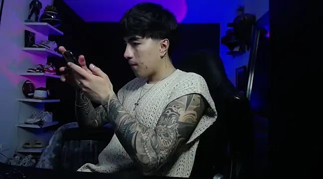 Snapshot of jung_dragon chatting on 02.10.25 jung dragon online show from 02.10.25