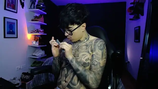 jung dragon online show from 11.27.25