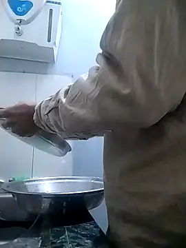 Snapshot of myhot1551 chatting on 12.26.24 myhot1551 online show from 12.26.24