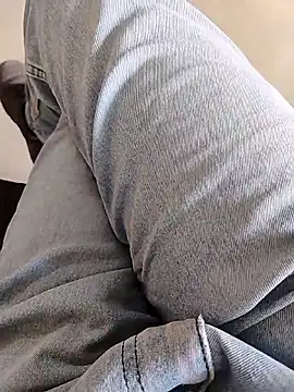 Snapshot of myhot1551 chatting on 11.28.25 myhot1551 online show from 11.28.25