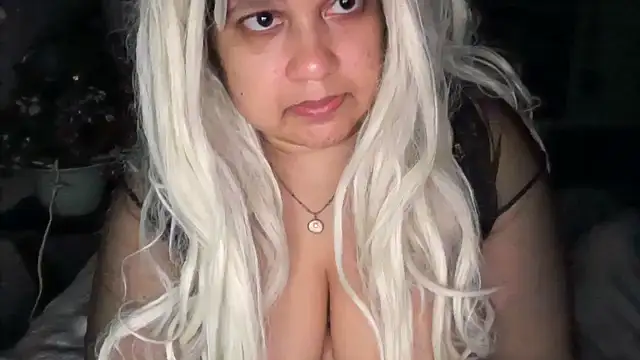 MelanieFawker online show from 09.20.25