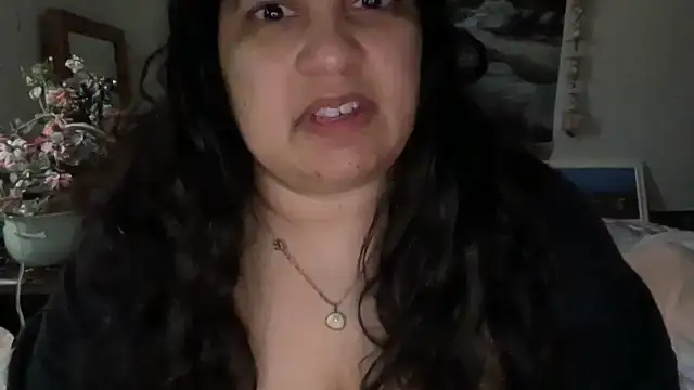 MelanieFawker online show from 10.28.25