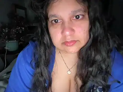 MelanieFawker online show from 11.10.25