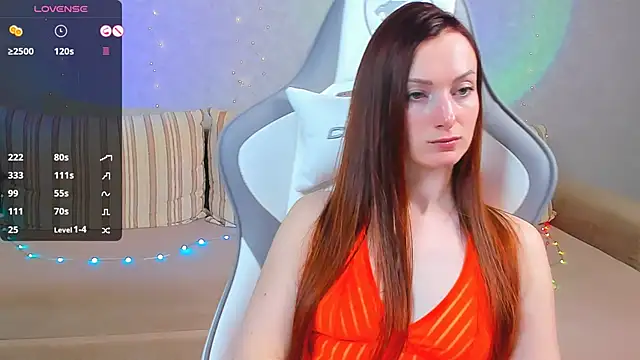 Snapshot of FlamyGold chatting on 01.17.25 FlamyGold online show from 01.17.25