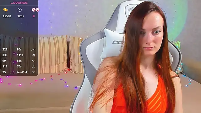 Snapshot of FlamyGold chatting on 03.09.25 FlamyGold online show from 03.09.25