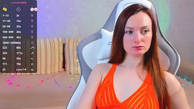 Snapshot of FlamyGold chatting on 03.12.25 FlamyGold online show from 03.12.25