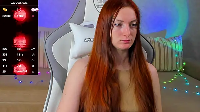 Snapshot of FlamyGold chatting on 11.06.25 FlamyGold online show from 11.06.25