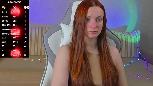 Snapshot of FlamyGold chatting on 11.09.25 FlamyGold online show from 11.09.25