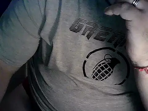 Snapshot of cashot58 chatting on 12.18.25 cashot58 online show from 12.18.25