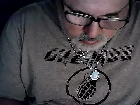 Snapshot of cashot58 chatting on 12.22.25 cashot58 online show from 12.22.25