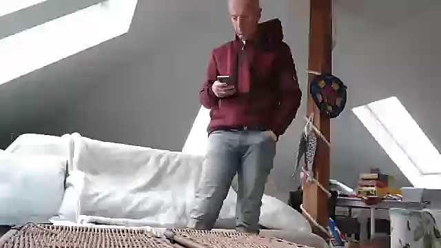 maxmueller321 online show from 12.11.24