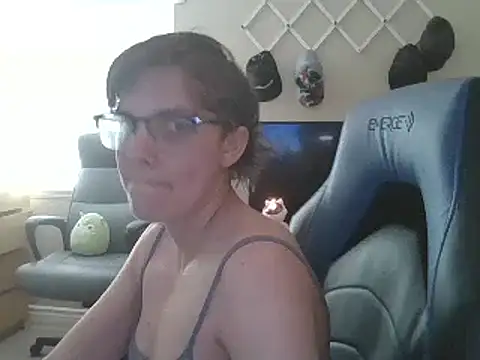 KaliSnow199623 online show from 01.30.25