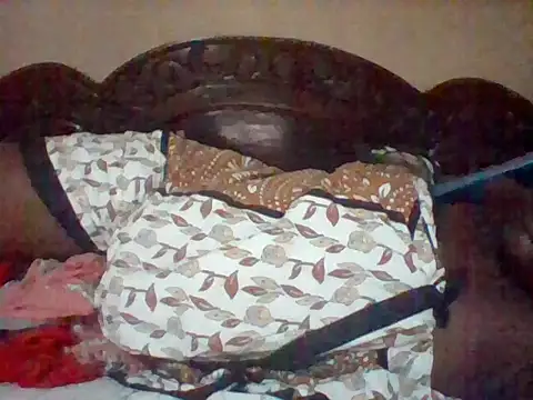 Snapshot of missarpie chatting on 03.11.26 missarpie online show from 03.11.26