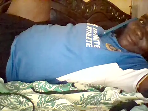 Snapshot of missarpie chatting on 04.04.26 missarpie online show from 04.04.26