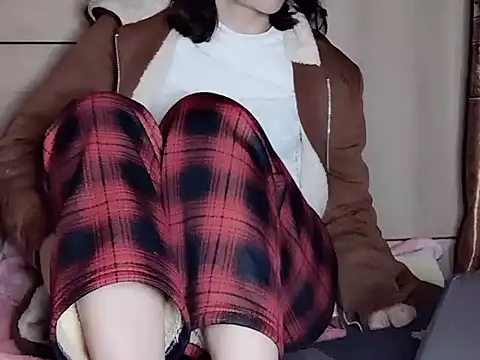 Snapshot of Pink_cream chatting on 02.08.25 Pink cream online show from 02.08.25