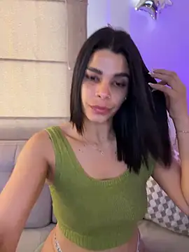 Snapshot of DaryRos chatting on 02.05.26 DaryRos online show from 02.05.26