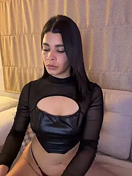 Snapshot of DaryRos chatting on 02.07.26 DaryRos online show from 02.07.26