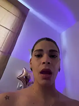 Snapshot of DaryRos chatting on 02.16.26 DaryRos online show from 02.16.26