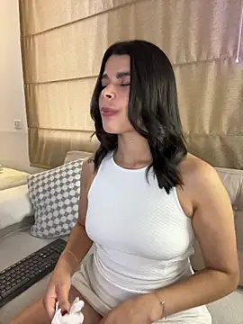 Snapshot of DaryRos chatting on 02.18.26 DaryRos online show from 02.18.26