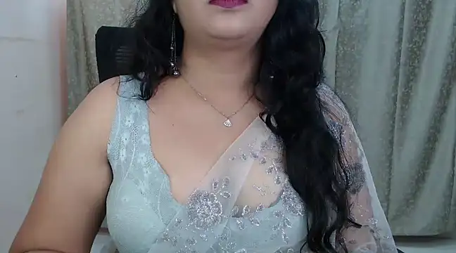 Snapshot of Inviting_Aanya chatting on 12.02.24 Inviting Aanya online show from 12.02.24
