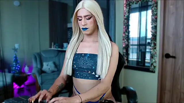 tevenwhiite online show from 01.05.26