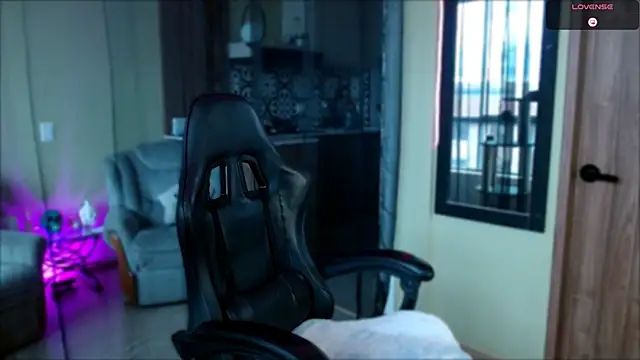 tevenwhiite online show from 01.14.26