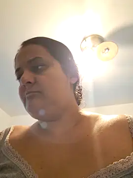 sarahhh1987 online show from 11.11.25