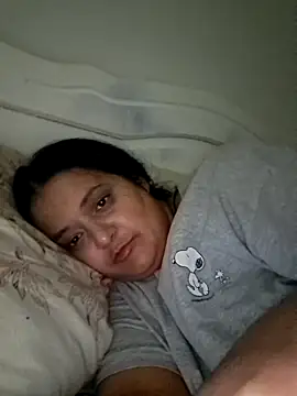 sarahhh1987 online show from 11.14.25