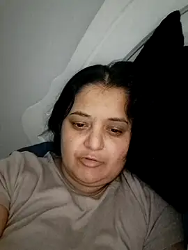 sarahhh1987 online show from 12.18.25