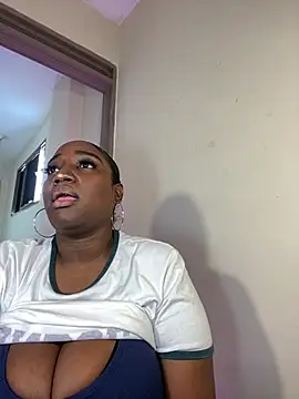 Perlasexyu1 online show from 04.10.26