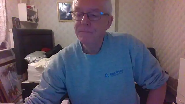 Snapshot of shaun63m chatting on 01.18.26 shaun63m online show from 01.18.26