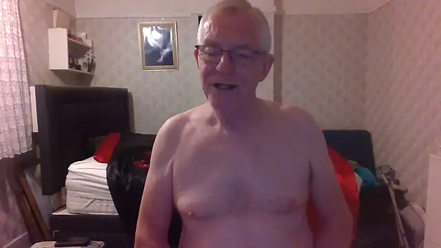 Snapshot of shaun63m chatting on 06.30.26 shaun63m online show from 06.30.26