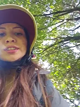 Snapshot of mmmVirginia chatting on 12.03.25 mmmVirginia online show from 12.03.25