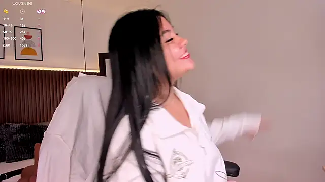 aliscollins  online show from 12.30.24