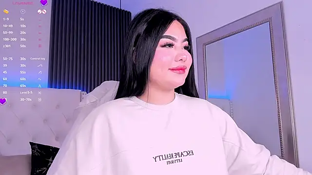 aliscollins  online show from 03.04.25