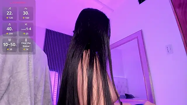 aliscollins  online show from 09.24.25