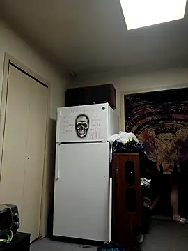 PhatAss Kummmilla online show from 04.10.26