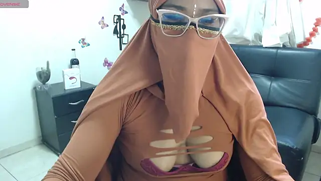 Aaliyah brown online show from 01.12.25