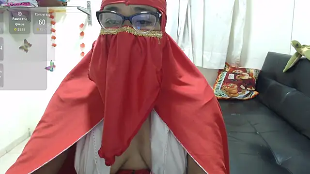 Aaliyah brown online show from 10.03.25