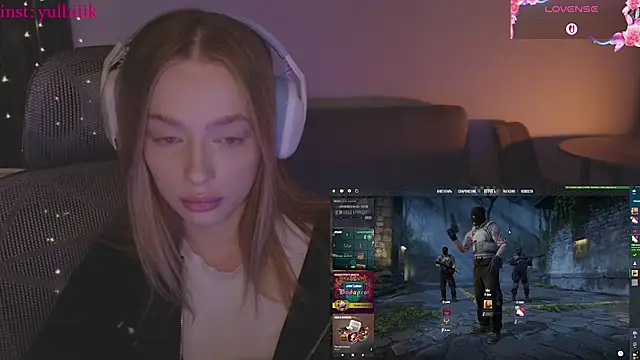  MayShy  online show from 12.19.25