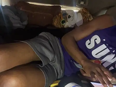 SlimeCrownzOut5 online show from 02.12.26