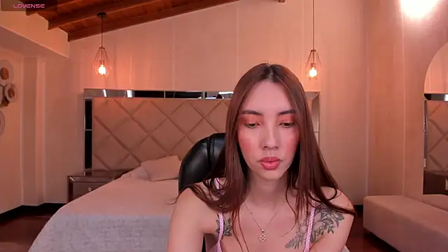 AnaisNin online show from 11.30.25