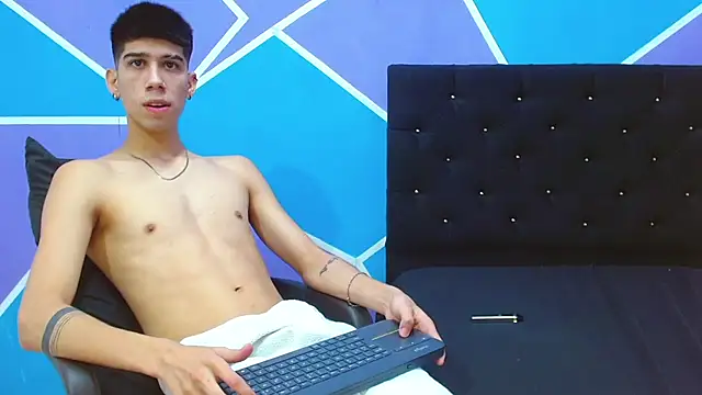 jhony-sex online show from 12.24.24