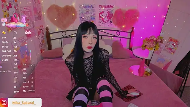 Snapshot of Misa_Sakurai chatting on 09.28.25 Misa Sakurai online show from 09.28.25