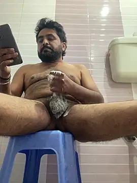 Snapshot of Daddy_inurhouse chatting on 04.11.26 Daddy inurhouse online show from 04.11.26