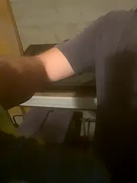 Snapshot of ExtraLotto chatting on 11.16.25 ExtraLotto online show from 11.16.25