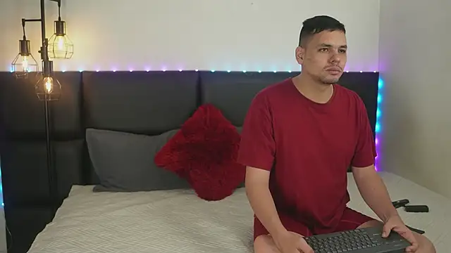 Cleoanubis- online show from 02.15.25