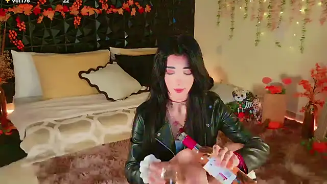 Finibondi online show from 11.08.25