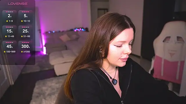 Your Sweet Julia online show from 02.05.26