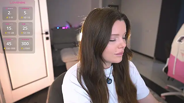 Your Sweet Julia online show from 04.10.26